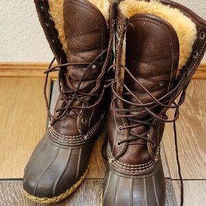 LL Bean Brown Duck Boots with Fur Lining